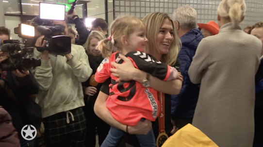 100%NL Magazine Estavana