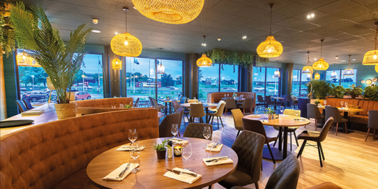 100%NL Magazine Van der Valk