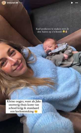 Shelly Sterk met pasgeboren zoon 