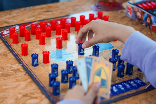 100%NL Magazine Stratego