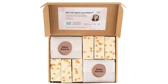 100%NL Magazine The brownie box feestbox Champagne