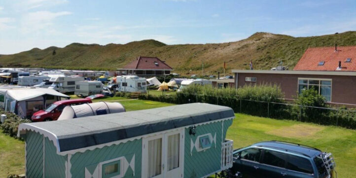 100%NL Magazine - Dogtober@Sea-decor - camping duinzoomhoeve