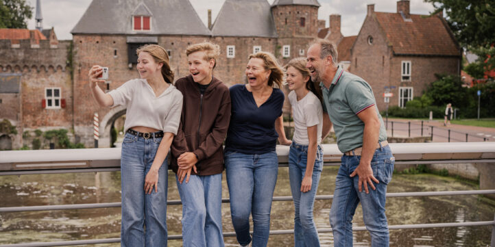 100%NL Magazine Escape Tours