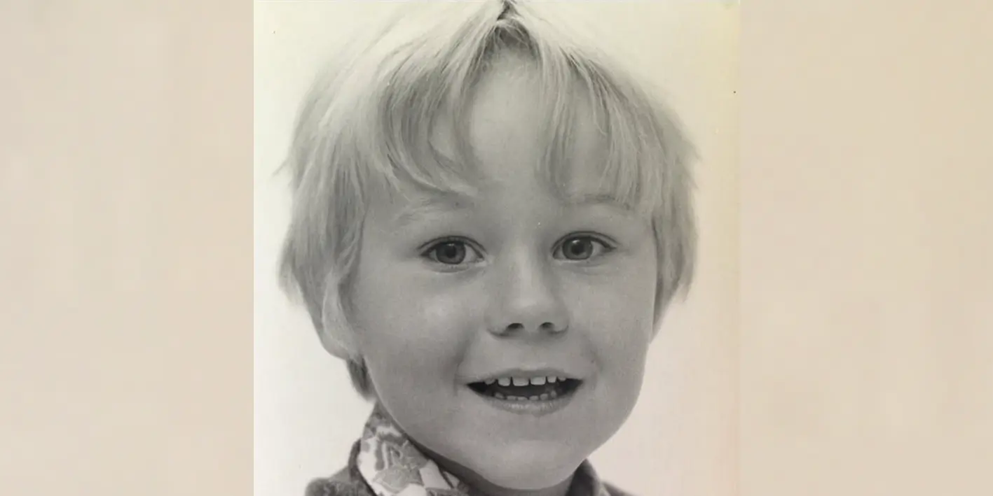 BREAKING: Dirk Zeelenberg en 18 jaar jongere vriendin uit elkaar