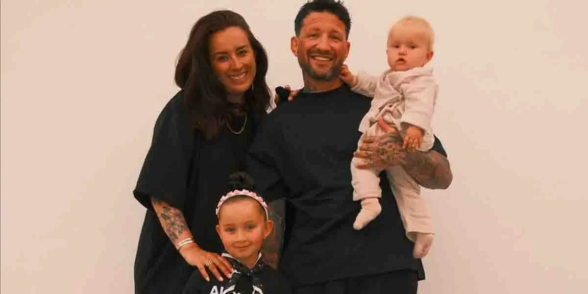 BREAKING: Dirk Zeelenberg en 18 jaar jongere vriendin uit elkaar